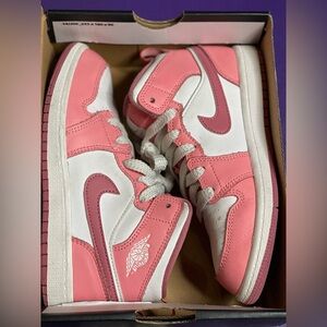 Jordan 1 Mid (PS)